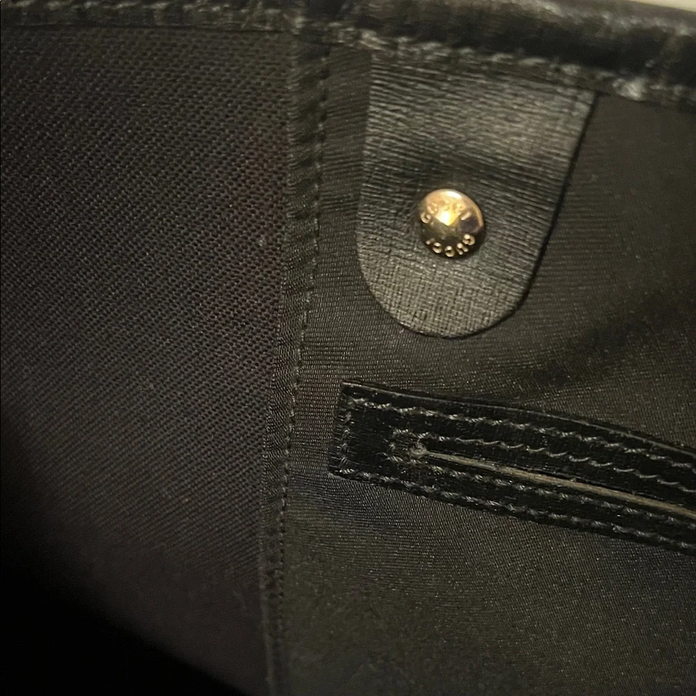 Gucci White and Black Tote - Picture 5 of 8